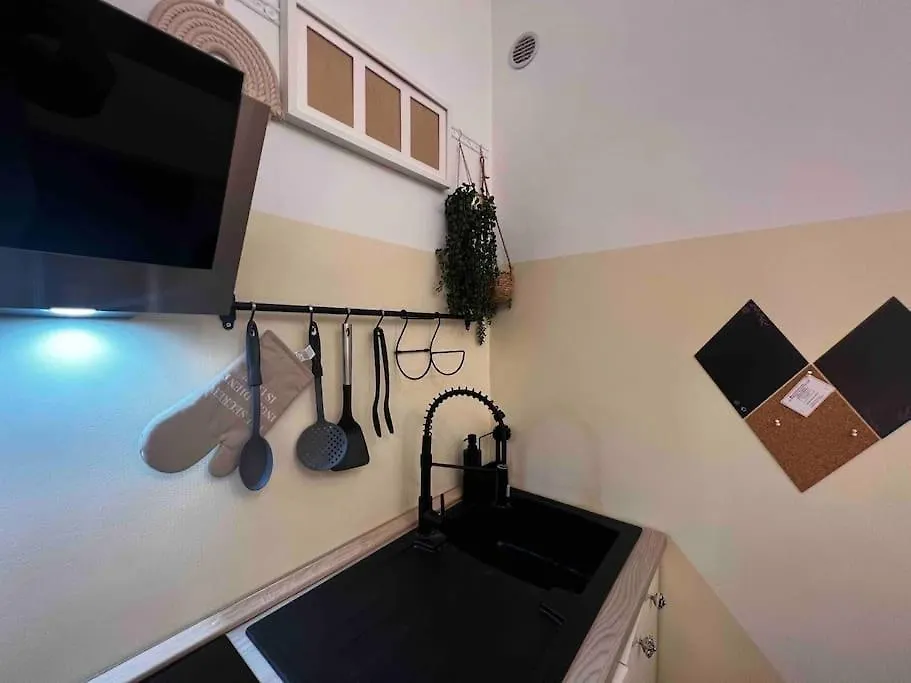 La Regina Delle Locazioni Ai Navigli 1 Apartment Milan Italy