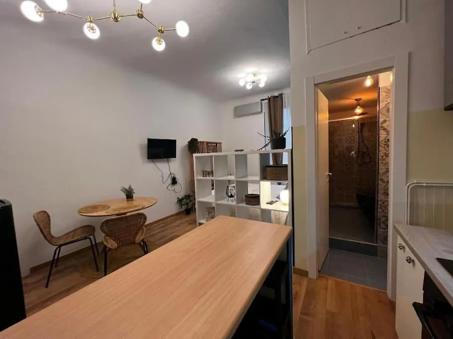 La Regina Delle Locazioni Ai Navigli 1 Apartment Milan